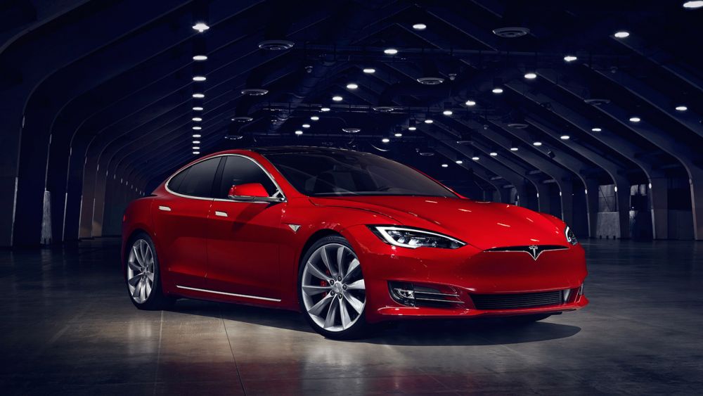 Tesla Model S получава нова визия за 2016